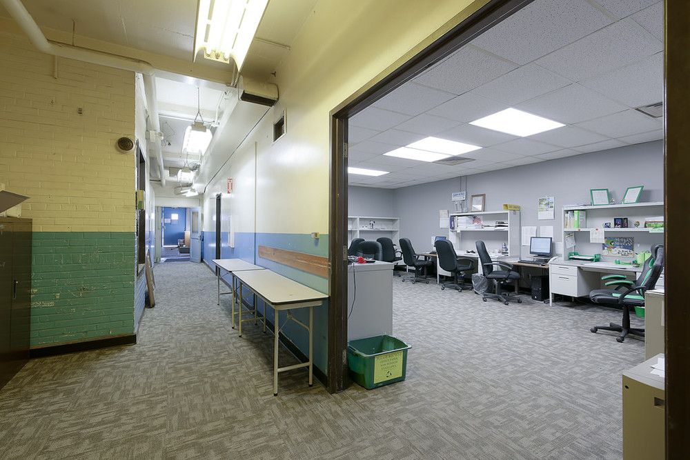 The Daily Dispatch Building: 1720 5th Ave, Moline, IL 61265